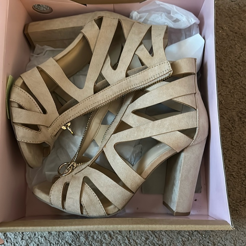 Nude zip up heels